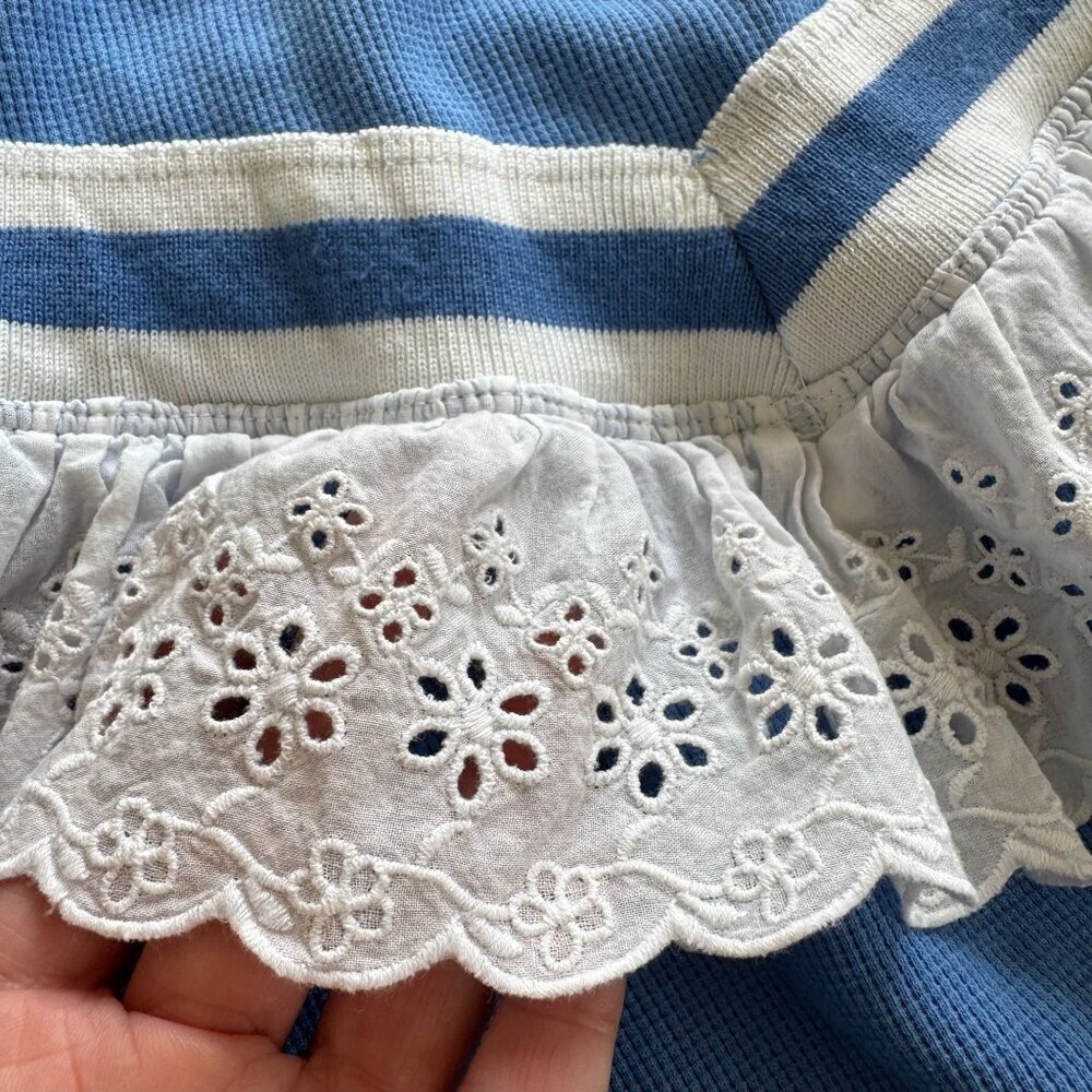 Anthropologie Blue Waffle Knit Eyelet Lace Ruffle‎ Sweatshirt Shorts Set Size XS - Picture 4 of 15